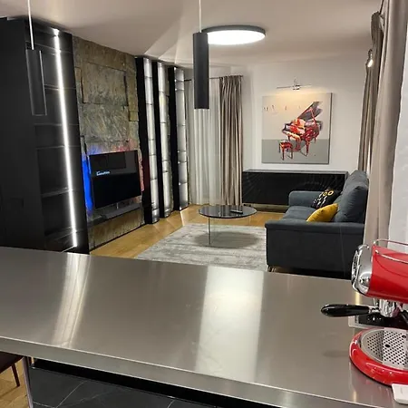 Apartment The Glowing Marmara - Life In City Center Cluj-Napoca